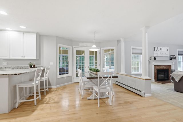 70 Ellyson Avenue, Hampstead, NH 03826