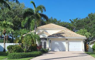 7628 Eagle Point Drive, Delray Beach, FL 33446