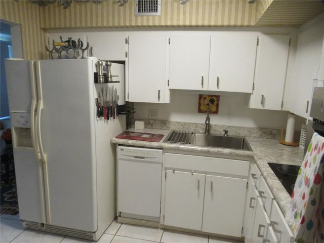 2468 FLORENTINE WAY 30, Clearwater, FL 33763