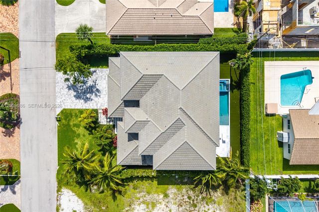 728 Malaga Dr, Boca Raton, FL 33432