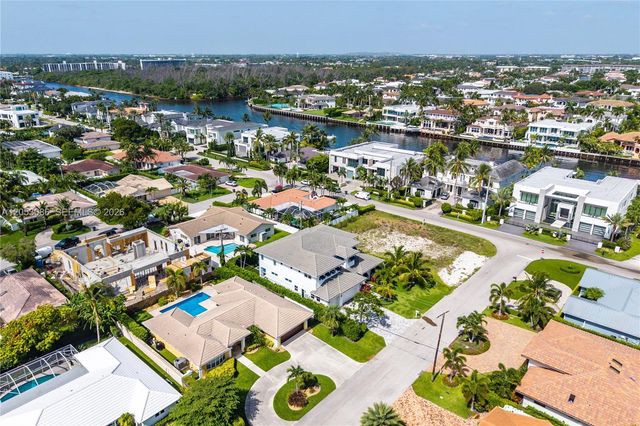 728 Malaga Dr, Boca Raton, FL 33432