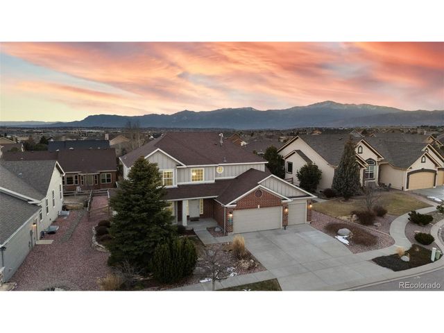 8856 Country Creek Trl, Colorado Springs, CO 80924