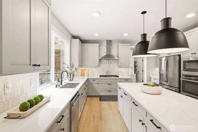 2944 215th Place SW, Brier, WA 98036