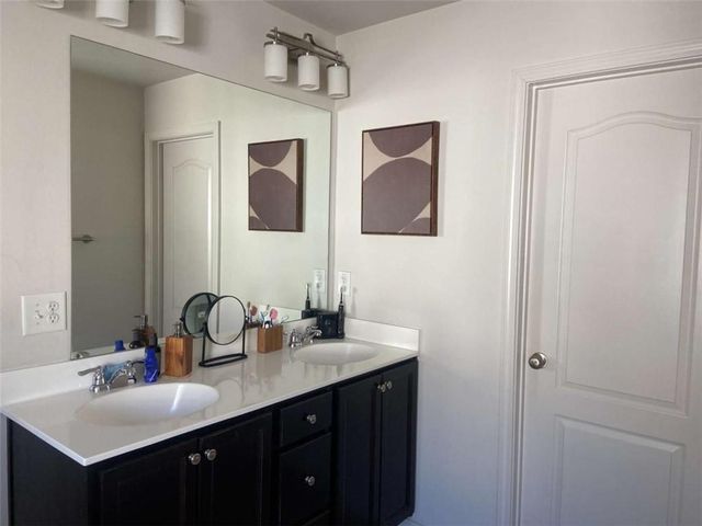 5728 Radford Loop, Fairburn, GA 30213