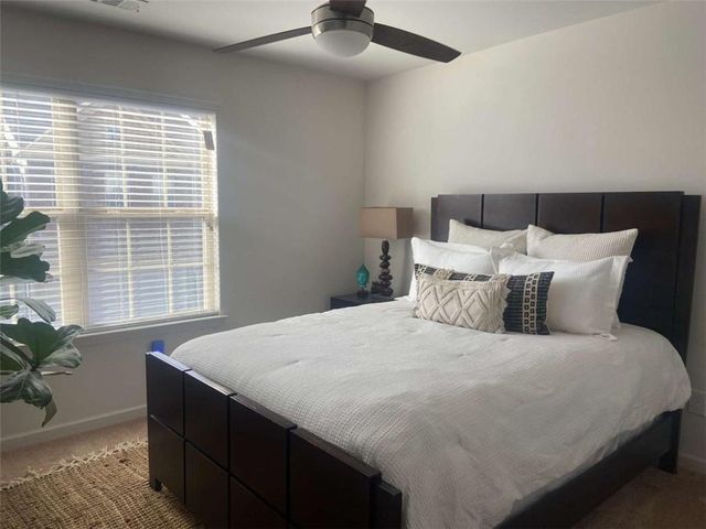 5728 Radford Loop, Fairburn, GA 30213