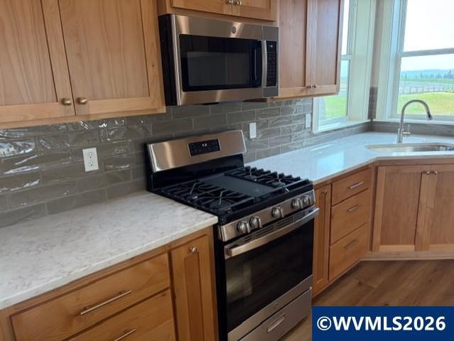709 NW George Ct, Sublimity, OR 97385