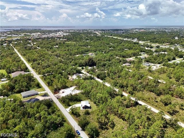 3294 Dunkirk ST, Port Charlotte, FL 33980