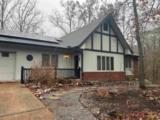 7 Rodriguez Pl, Hot Springs, AR 71909
