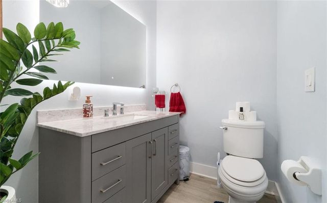 18683 Baseleg AVE, North Fort Myers, FL 33917
