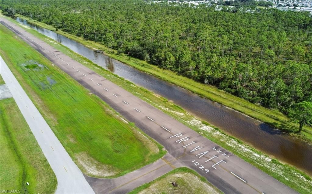 18683 Baseleg AVE, NORTH FORT MYERS, FL 33917 — photo 3