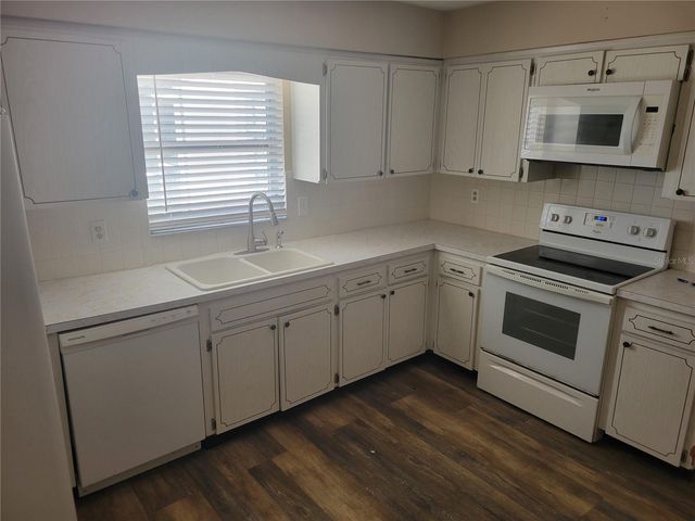 7530 JUDITH CRESCENT CRESCENT, Port Richey, FL 34668