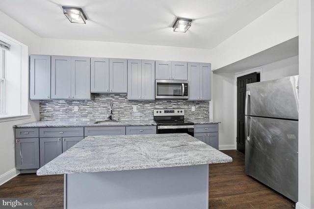 2909 N 24TH ST, Philadelphia, PA 19132