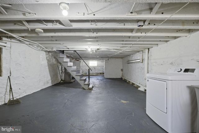 2909 N 24TH ST, Philadelphia, PA 19132