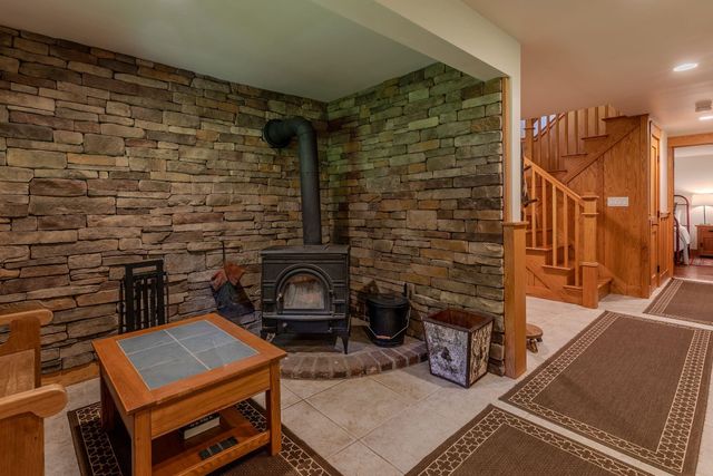 155 Pratt Bridge Road, Jamaica, VT 05343