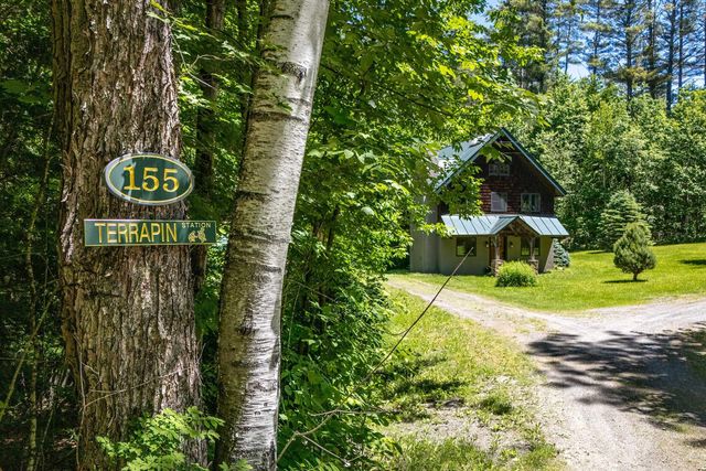 155 Pratt Bridge Road, Jamaica, VT 05343