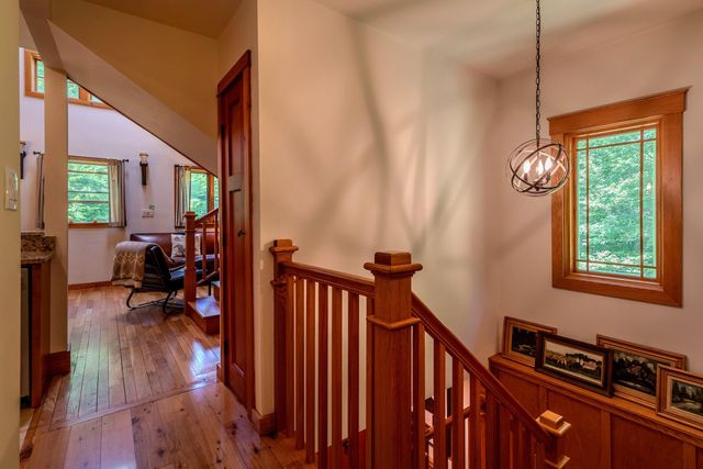 155 Pratt Bridge Road, Jamaica, VT 05343