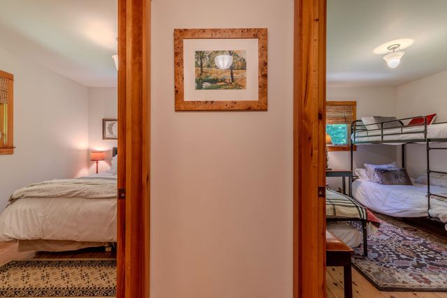 155 Pratt Bridge Road, Jamaica, VT 05343