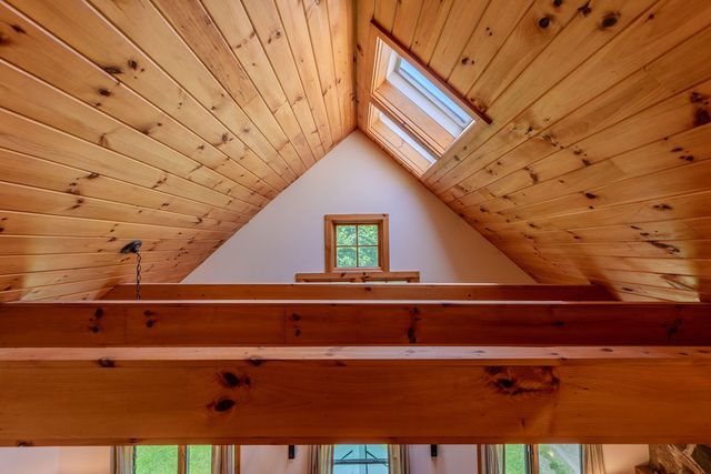 155 Pratt Bridge Road, Jamaica, VT 05343