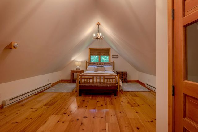 155 Pratt Bridge Road, Jamaica, VT 05343