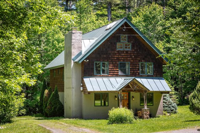 155 Pratt Bridge Road, Jamaica, VT 05343