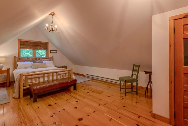 155 Pratt Bridge Road, Jamaica, VT 05343