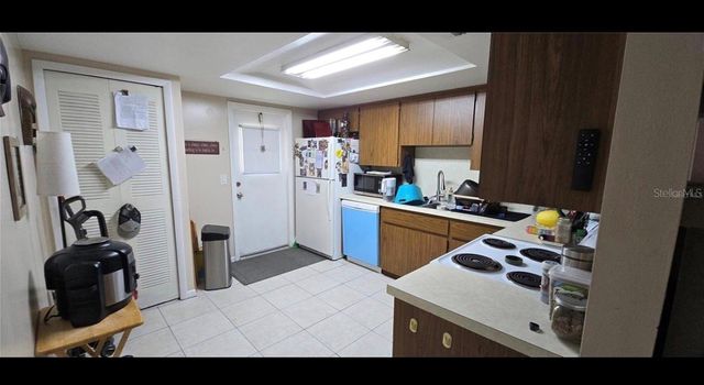 7771 62ND WAY N B, Pinellas Park, FL 33781