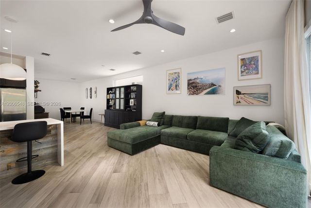 2931 SW 27th Ter 2931, Miami, FL 33133