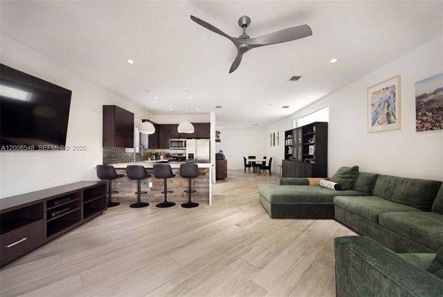 2931 SW 27th Ter 2931, Miami, FL 33133