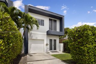 2931 SW 27th Ter 2931, Miami, FL 33133