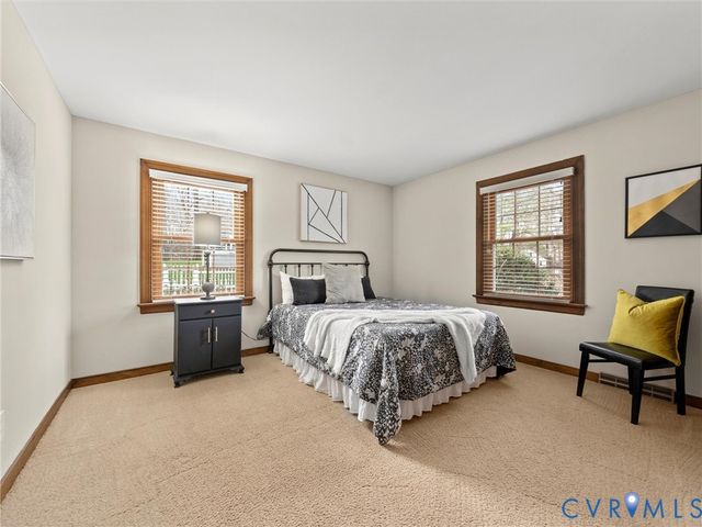 9302 Blagdon Dr, Hanover, VA 23116