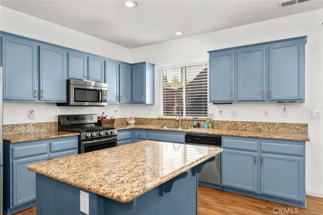 32353 Clear Water, Lake Elsinore, CA 92532