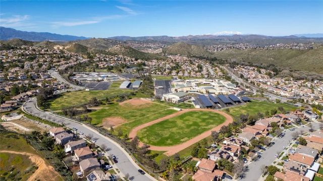 32353 Clear Water, Lake Elsinore, CA 92532