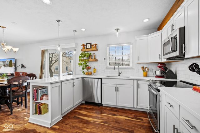 13926 Wakefield Place, Fishers, IN 46038