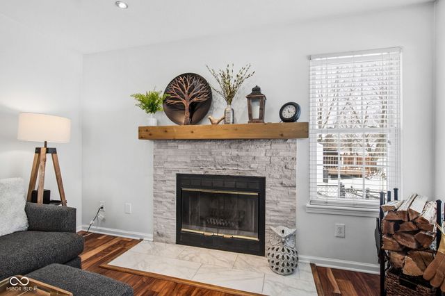 13926 Wakefield Place, Fishers, IN 46038