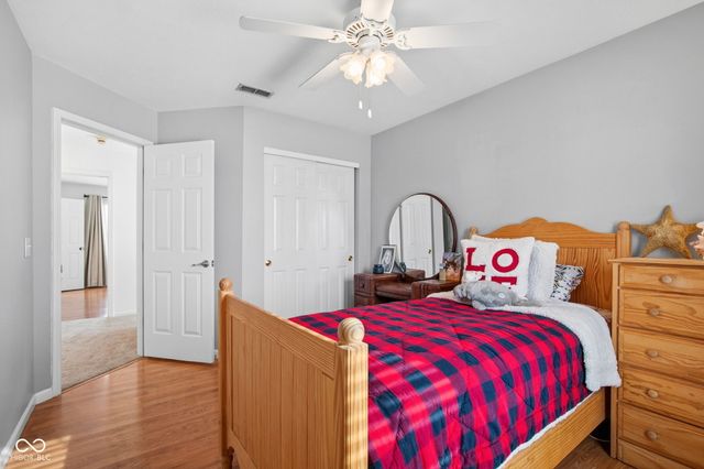 13926 Wakefield Place, Fishers, IN 46038