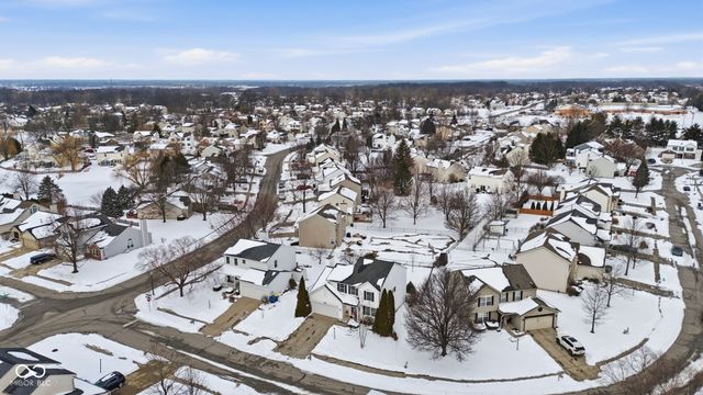 13926 Wakefield Place, Fishers, IN 46038