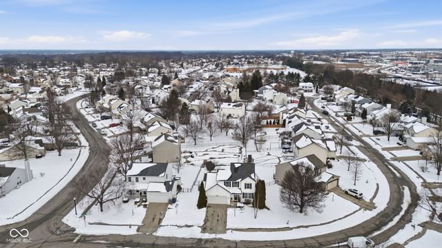 13926 Wakefield Place, Fishers, IN 46038