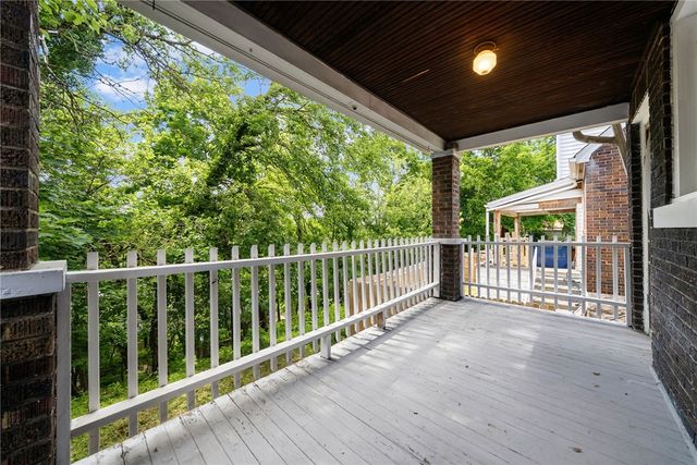 98 Hill Ave, Carnegie, PA 15106