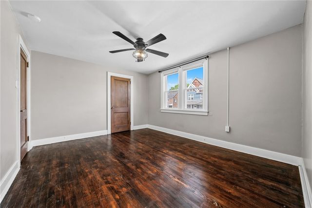 98 Hill Ave, Carnegie, PA 15106