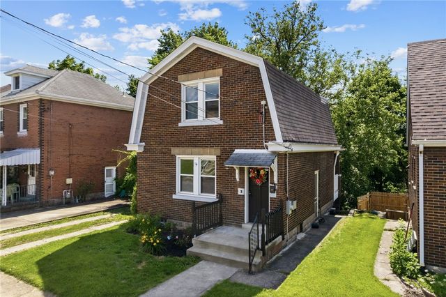 98 Hill Ave, Carnegie, PA 15106