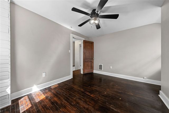 98 Hill Ave, Carnegie, PA 15106