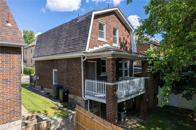 98 Hill Ave, Carnegie, PA 15106