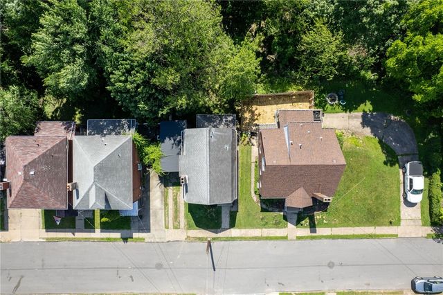 98 Hill Ave, Carnegie, PA 15106