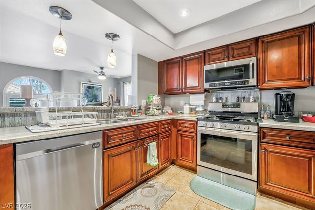 7950 West Flamingo Road 1079, Las Vegas, NV 89147