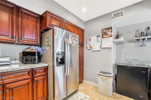 7950 West Flamingo Road 1079, Las Vegas, NV 89147