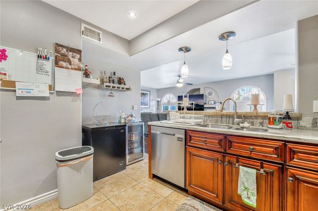 7950 West Flamingo Road 1079, Las Vegas, NV 89147