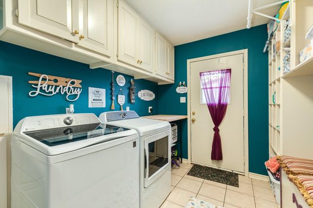 801 Magnolia, Lake Jackson, TX 77566