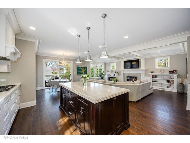 1916 Washington Avenue, Wilmette, IL 60091