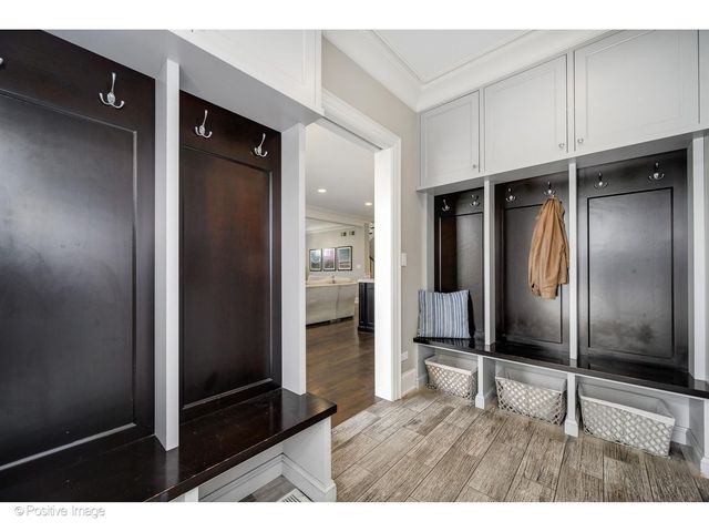 1916 Washington Avenue, Wilmette, IL 60091