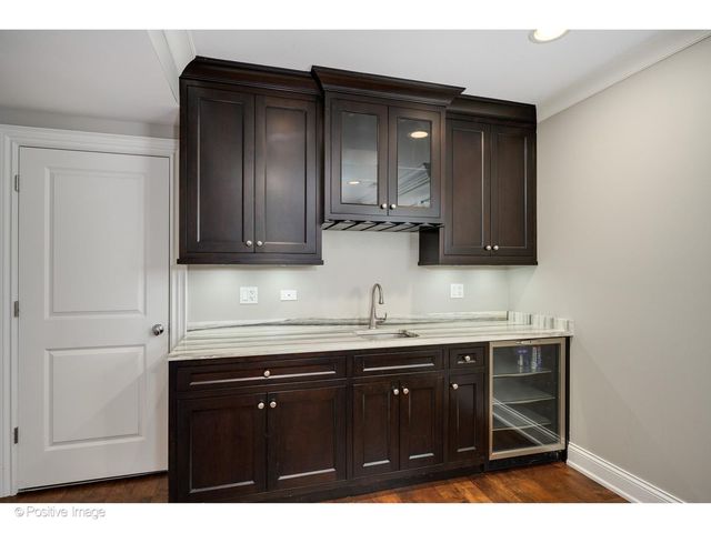 1916 Washington Avenue, Wilmette, IL 60091